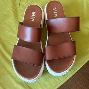 Mia Brown Platform Sandal